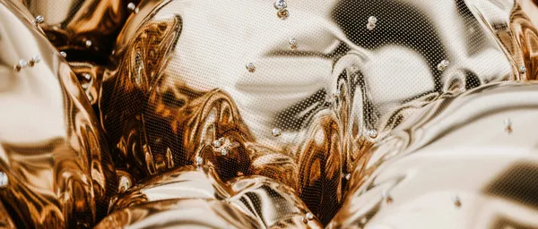 Image related to how businesses can embrace practices